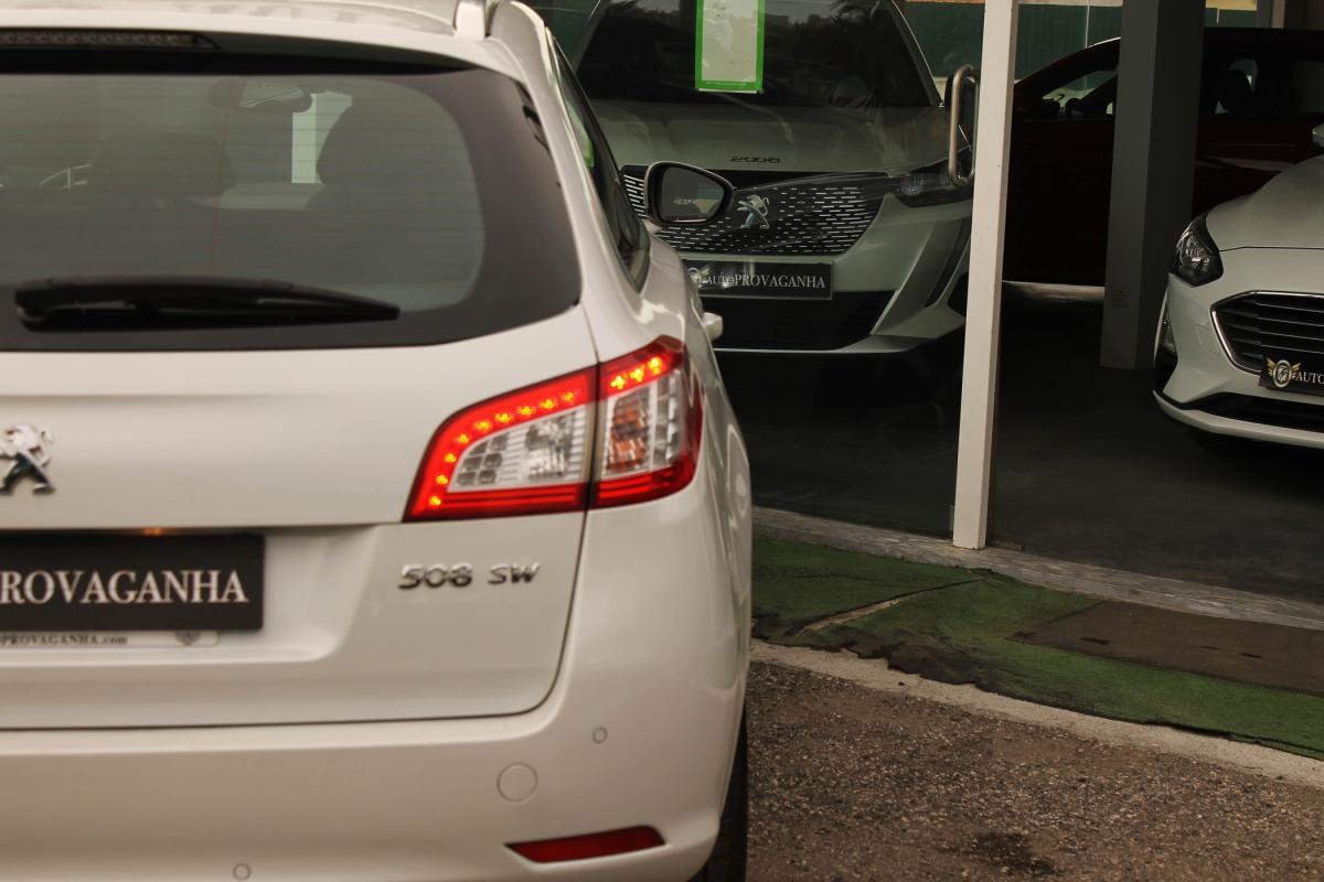 peugeot-508-2014-diesel-1560cc
