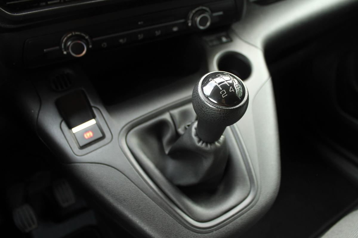 peugeot-partner-2021-diesel-1499cc