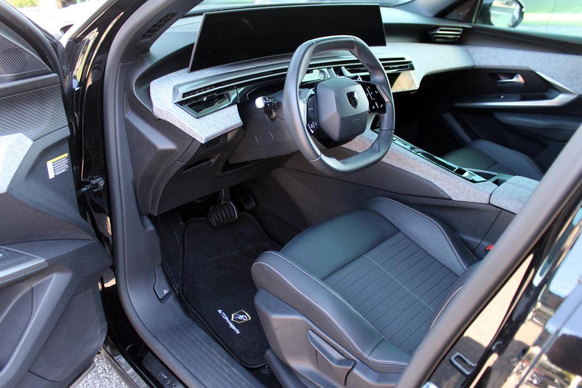 peugeot-3008-2024-gasolina-1199cc