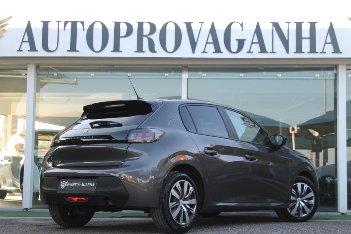 peugeot-208-2023-gasolina-1199cc