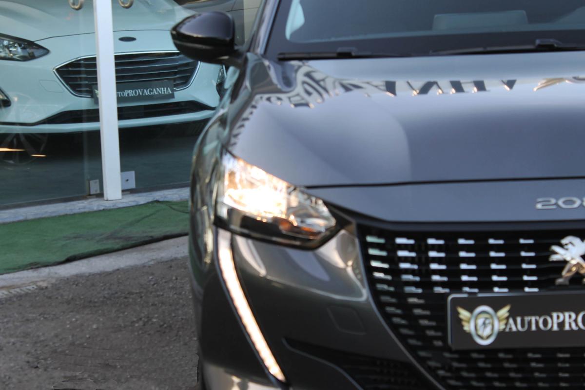 peugeot-208-2023-gasolina-1199cc