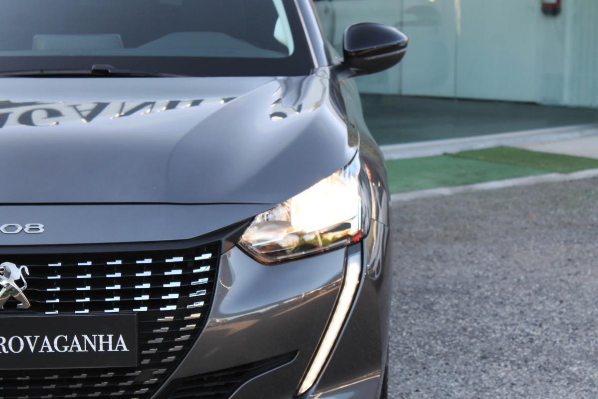 peugeot-208-2023-gasolina-1199cc