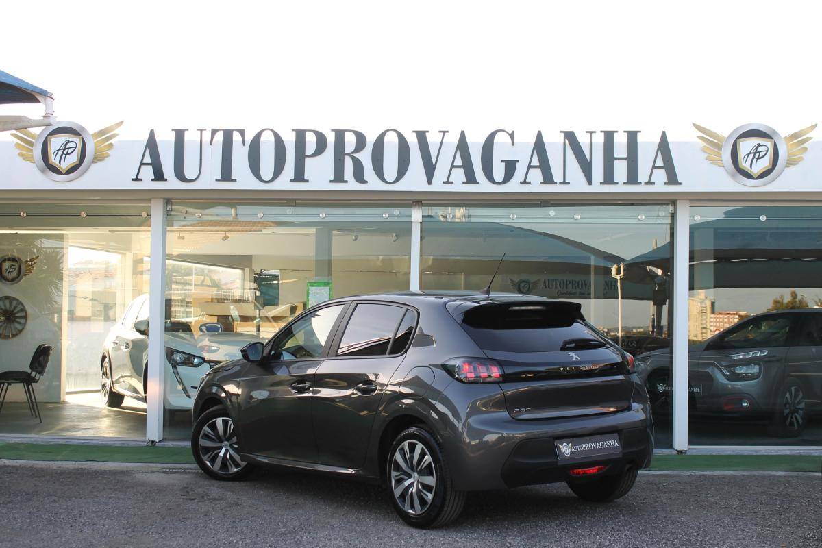 peugeot-208-2023-gasolina-1199cc