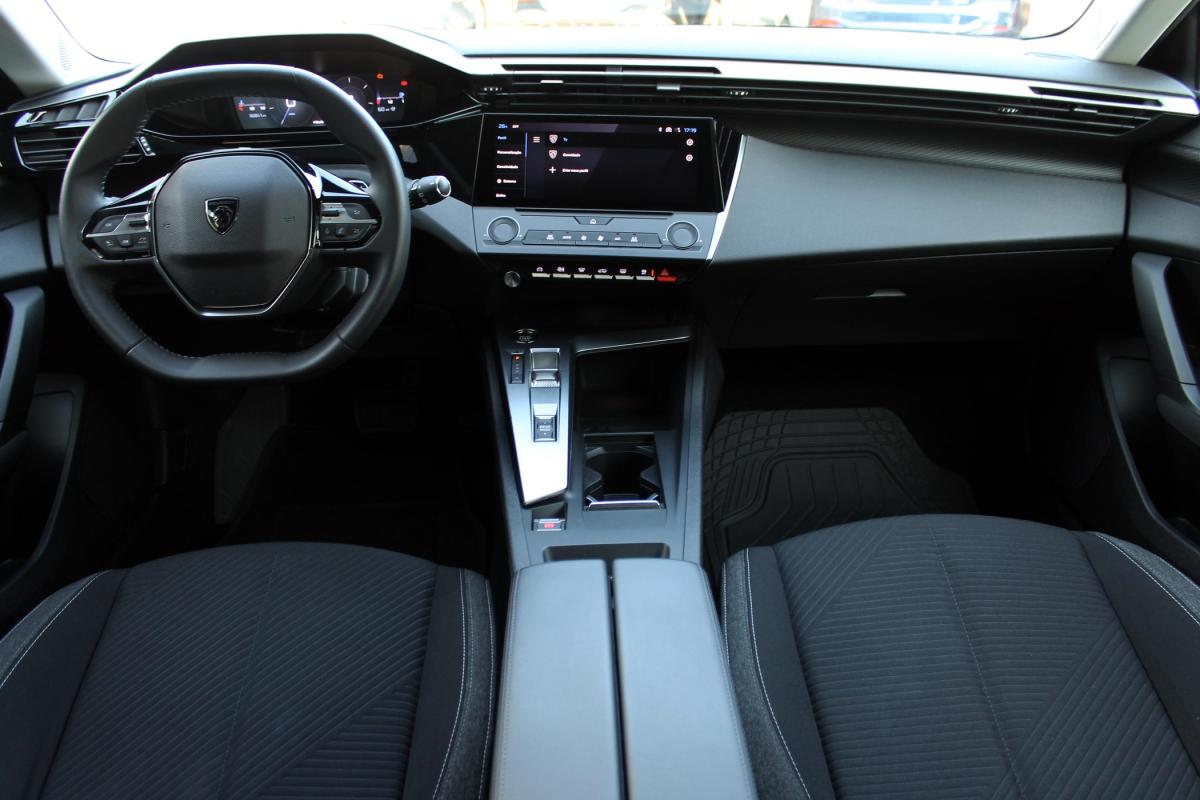 peugeot-308-2022-gasolina-1199cc