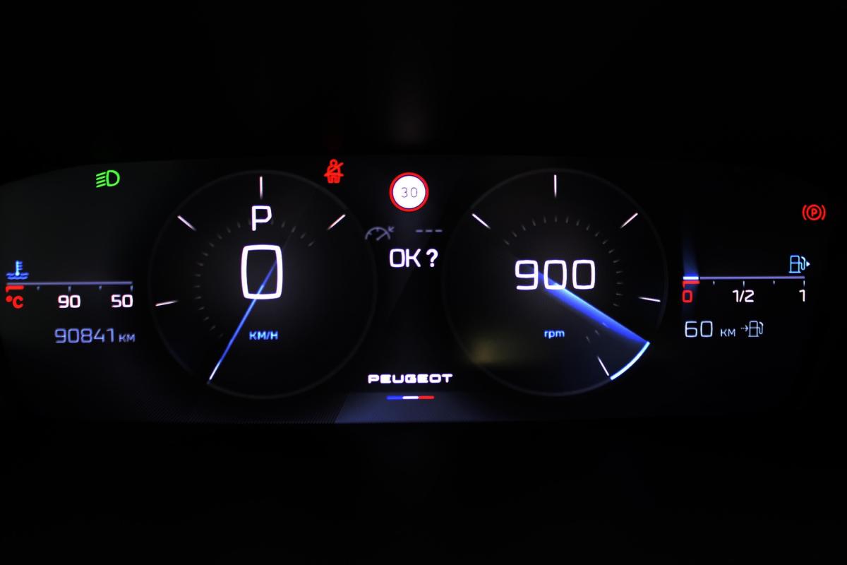 peugeot-308-2022-gasolina-1199cc