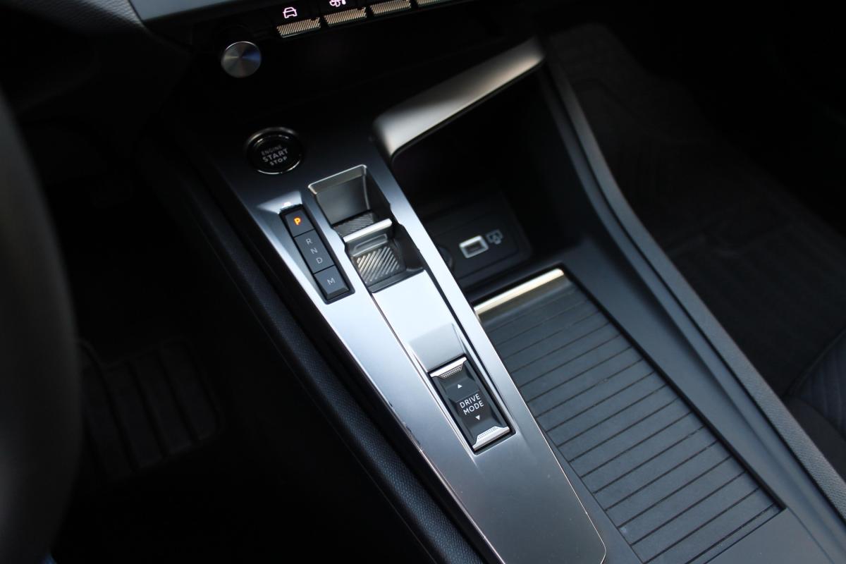 peugeot-308-2022-gasolina-1199cc