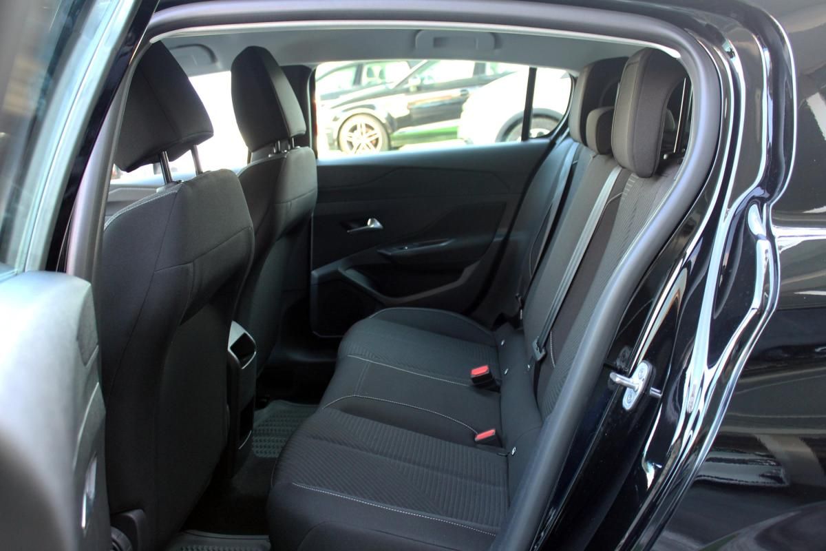 peugeot-308-2022-gasolina-1199cc