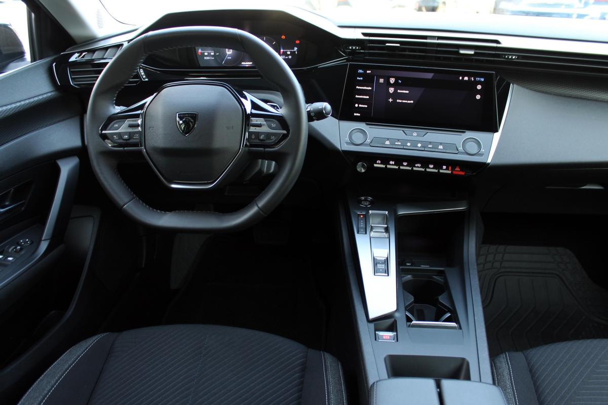 peugeot-308-2022-gasolina-1199cc