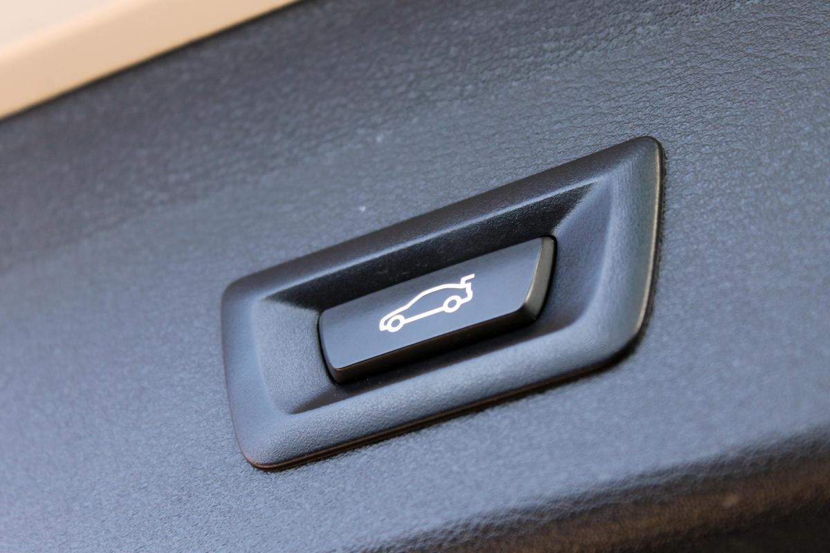 bmw-x1-2019-diesel-1496cc