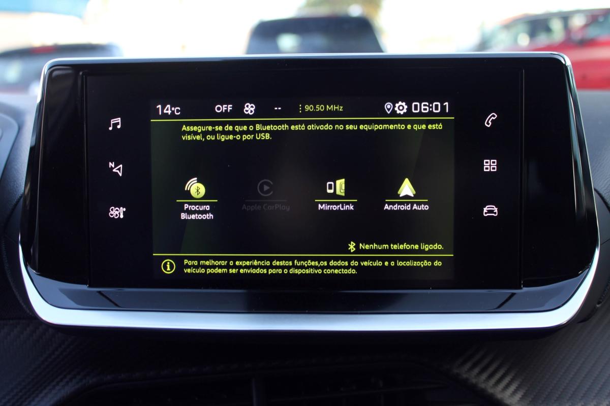peugeot-2008-2023-gasolina-1199cc