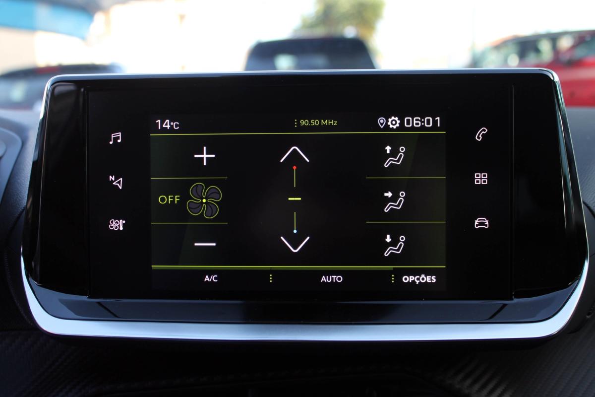 peugeot-2008-2023-gasolina-1199cc