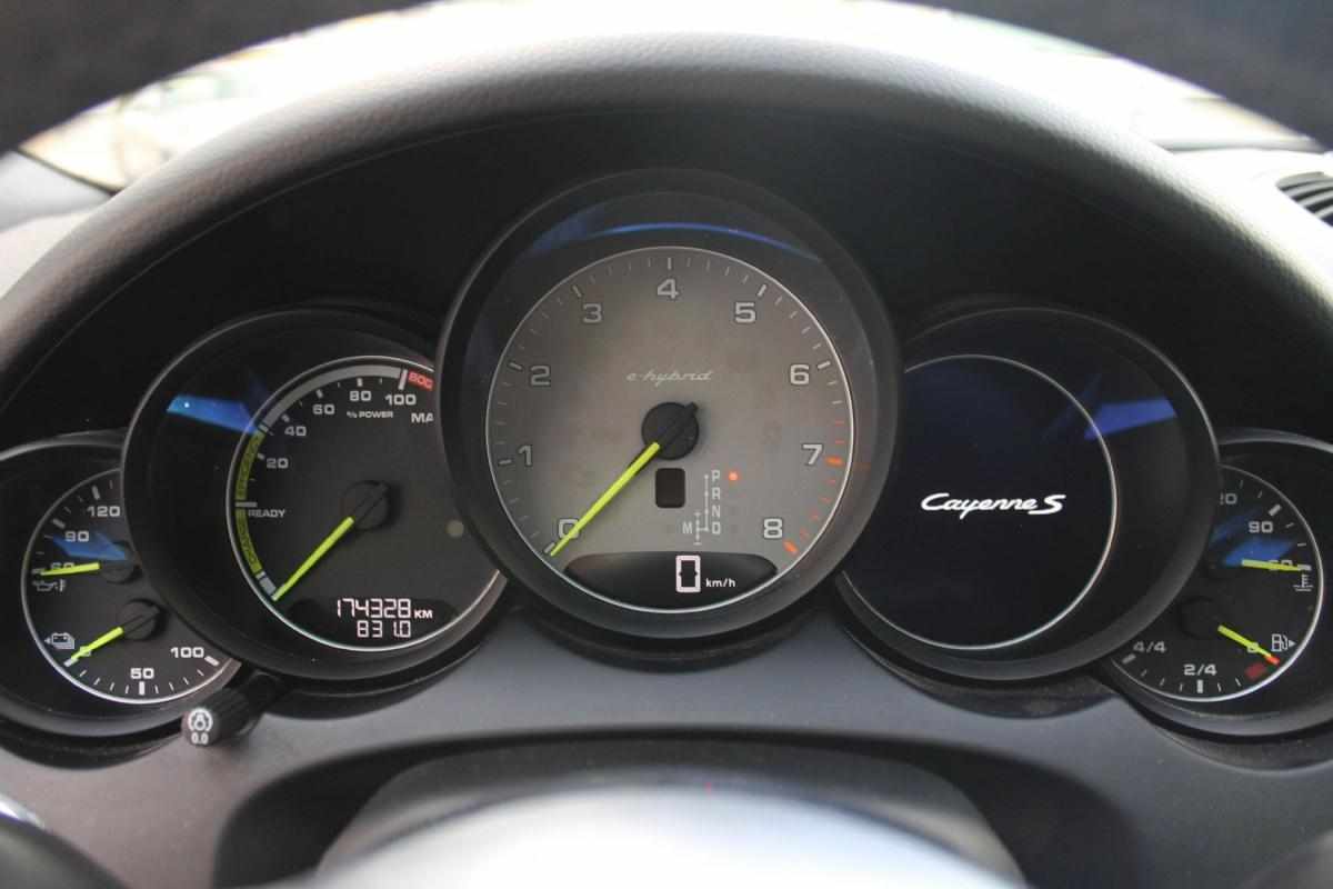 porsche-cayenne-2015-hibrido-a-gasolina-3000cc