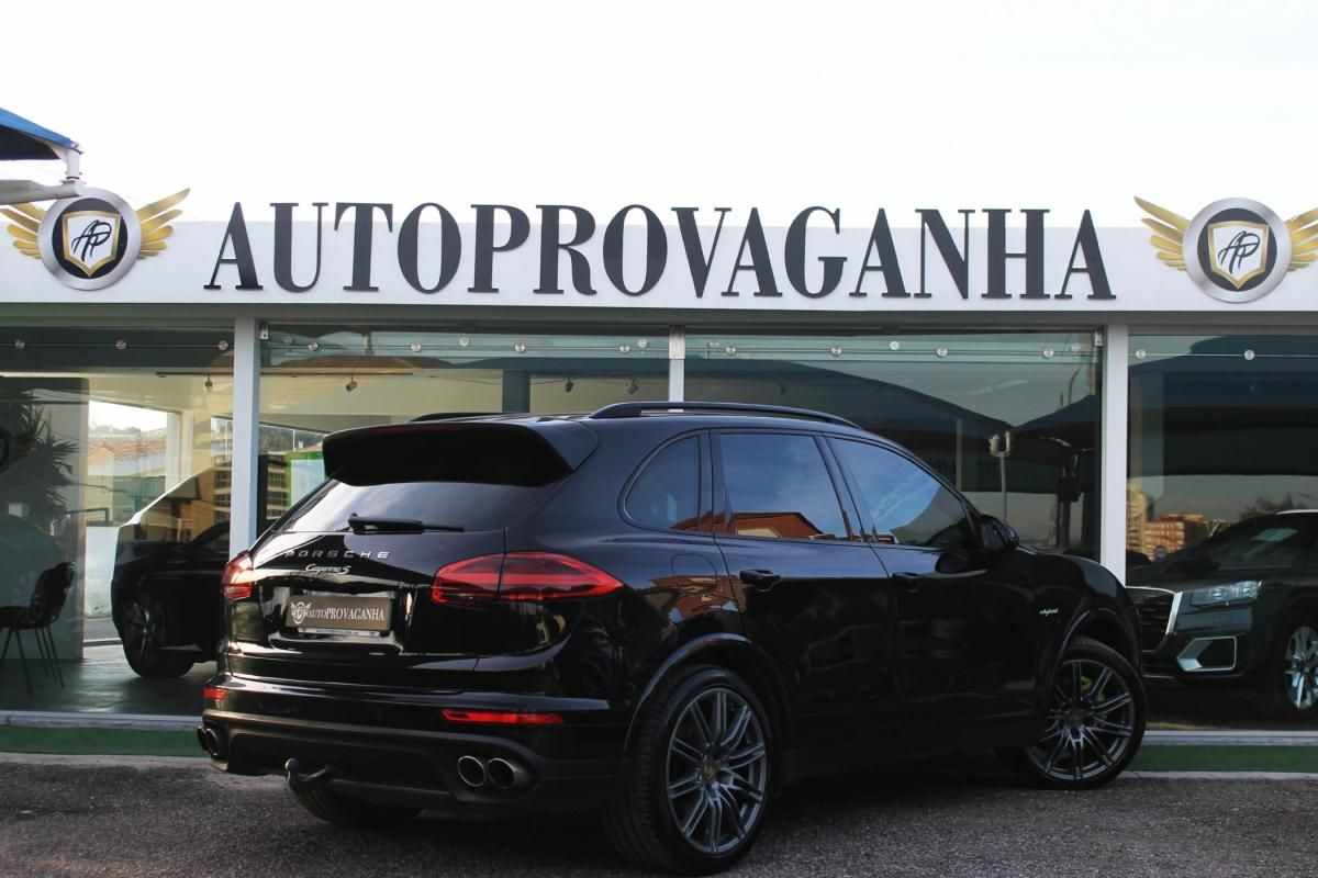 porsche-cayenne-2015-hibrido-a-gasolina-3000cc