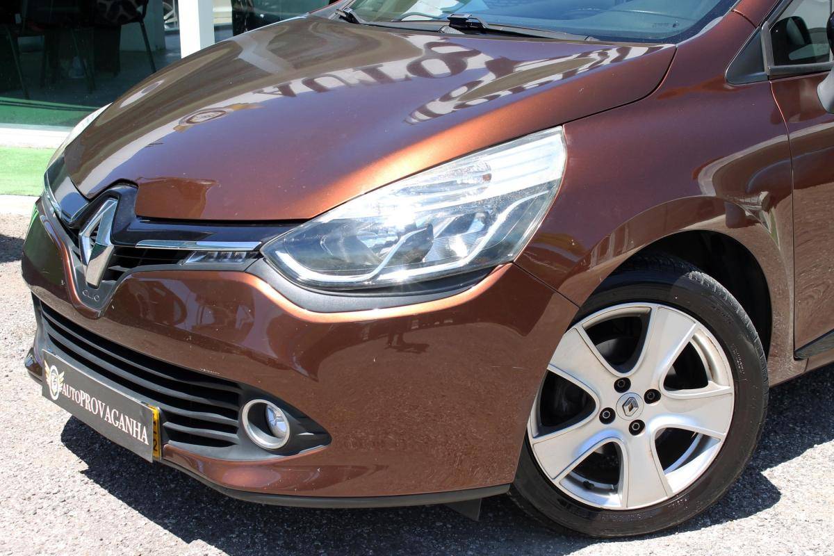 renault-clio-sport-tourer-2014-diesel-1461cc