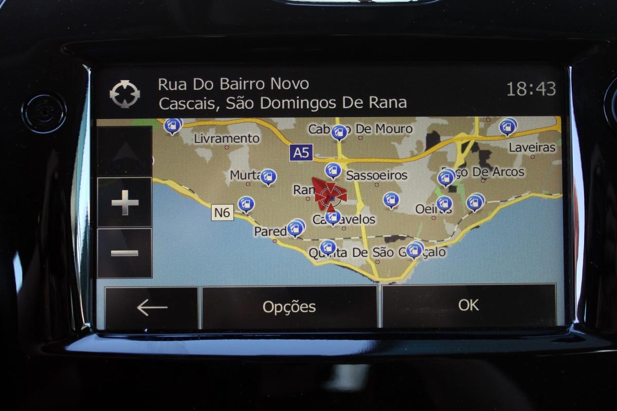 renault-clio-sport-tourer-2014-diesel-1461cc