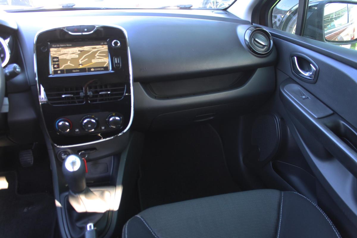 renault-clio-sport-tourer-2014-diesel-1461cc