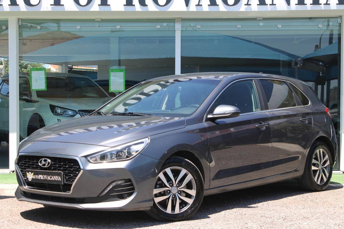 hyundai-i30-2020-diesel-1598cc