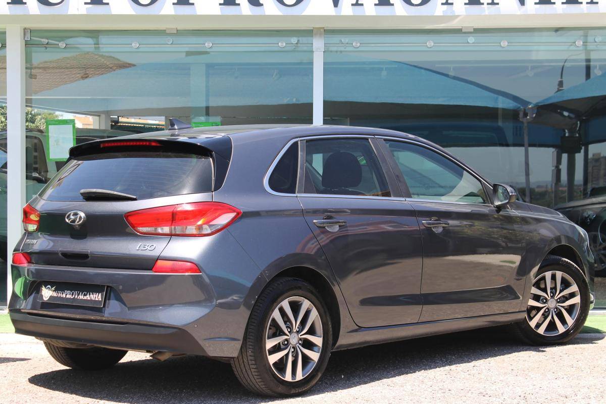 hyundai-i30-2020-diesel-1598cc