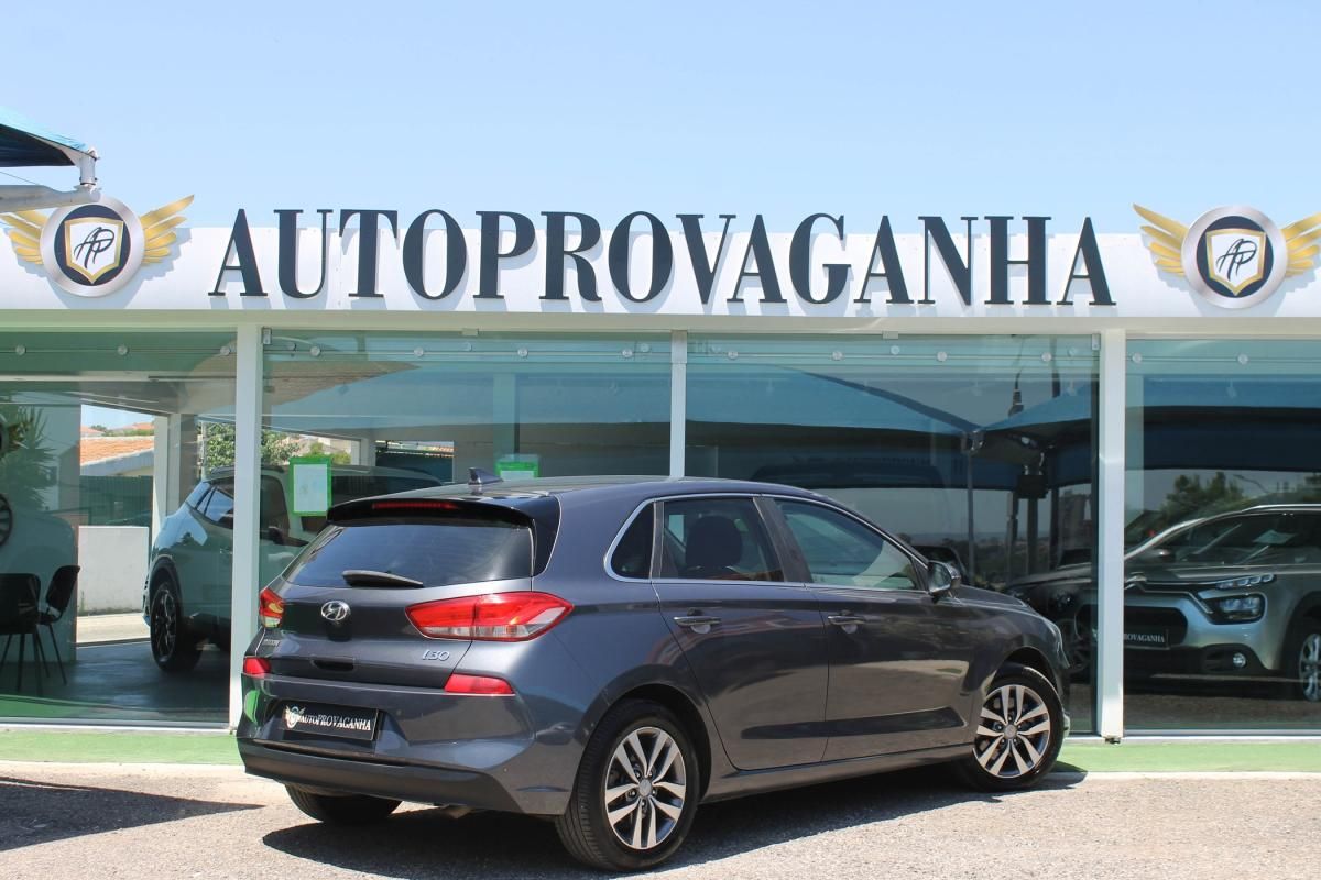 hyundai-i30-2020-diesel-1598cc