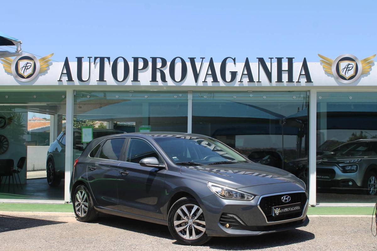 hyundai-i30-2020-diesel-1598cc