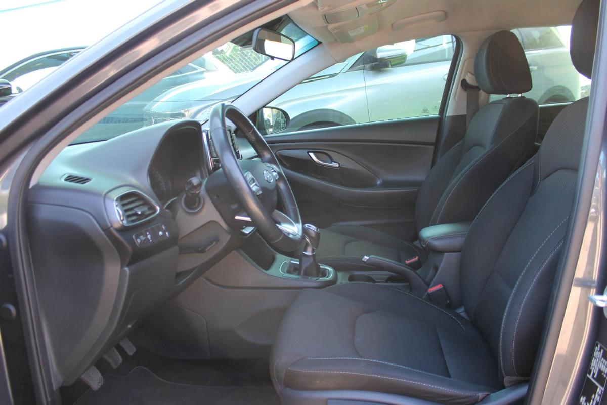 hyundai-i30-2020-diesel-1598cc