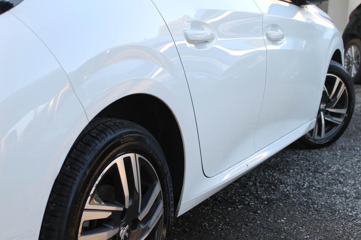 peugeot-208-2023-gasolina-1199cc