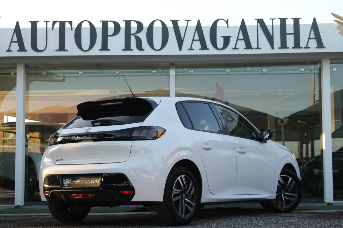 peugeot-208-2023-gasolina-1199cc