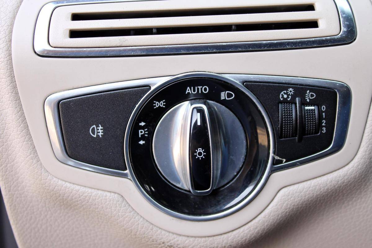 mercedes-benz-classe-c-2015-diesel-1598cc