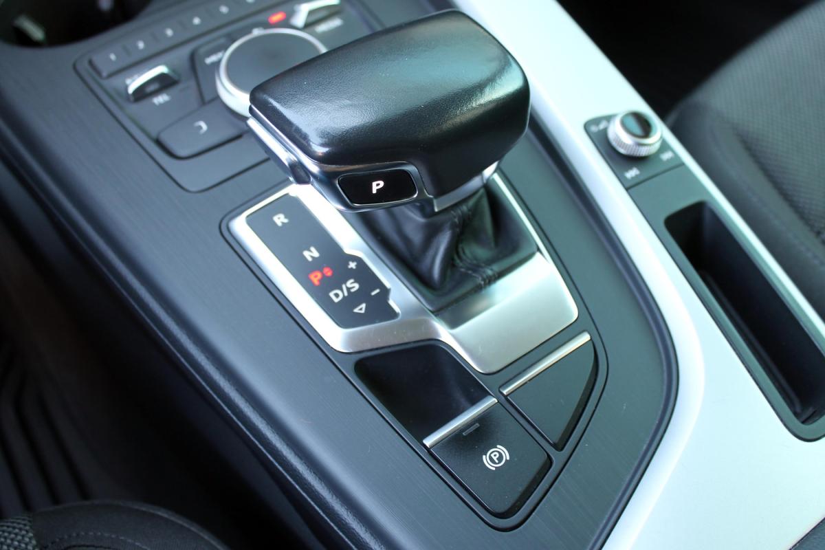 audi-a4-avant-2019-diesel-1968cc