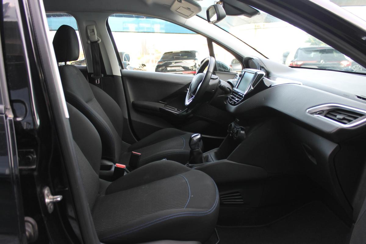 peugeot-208-2019-gasolina-1199cc