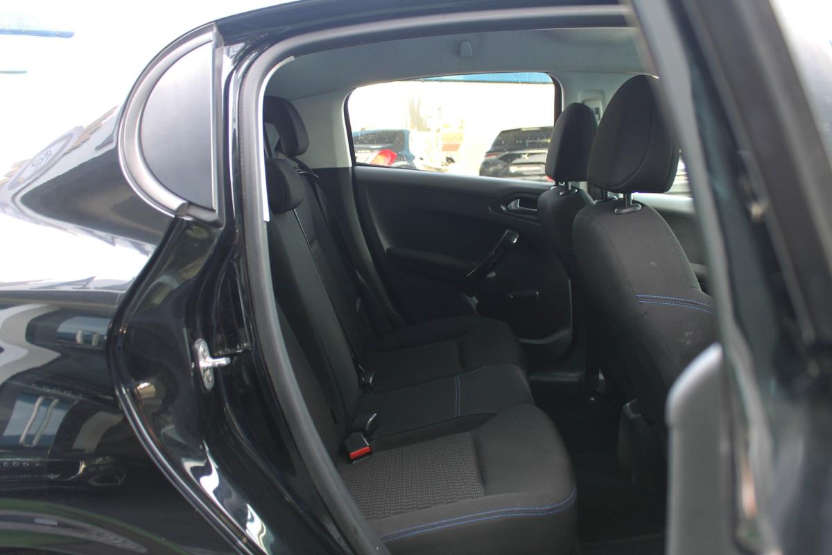 peugeot-208-2019-gasolina-1199cc