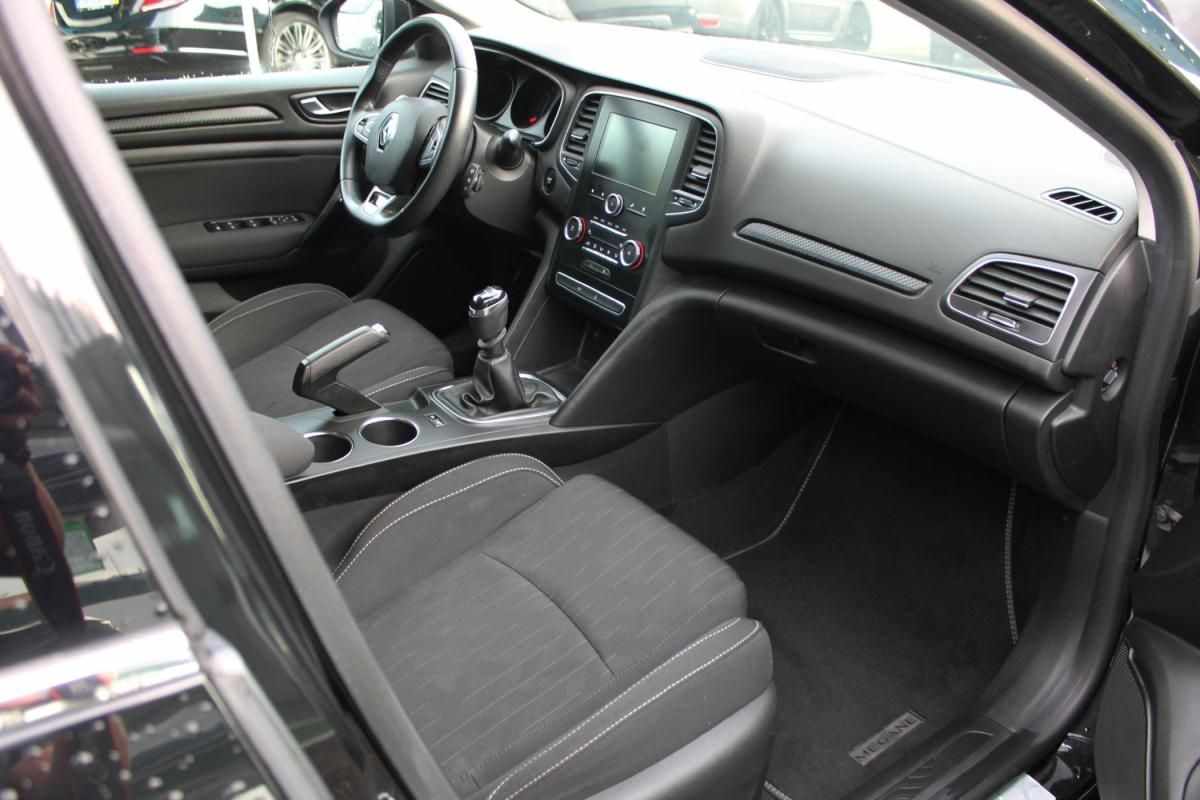 renault-megane-sport-tourer-2019-diesel-1461cc