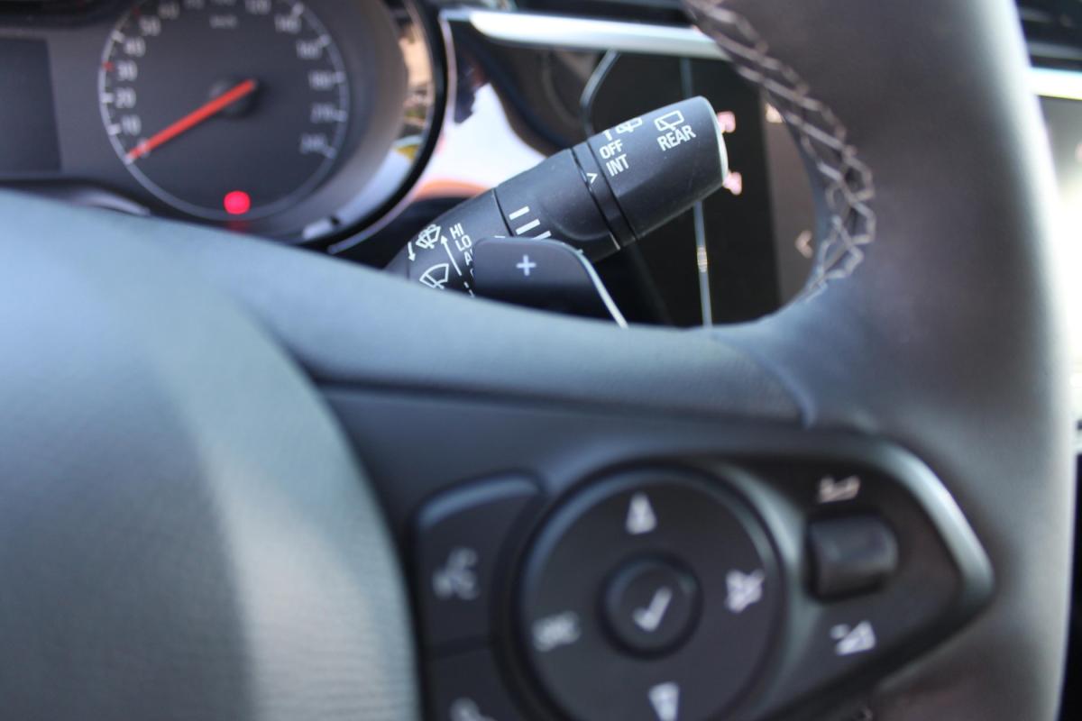 opel-corsa-2023-gasolina-1199cc