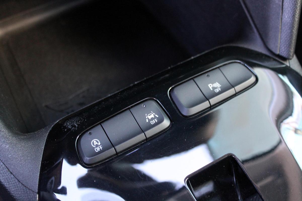 opel-corsa-2023-gasolina-1199cc