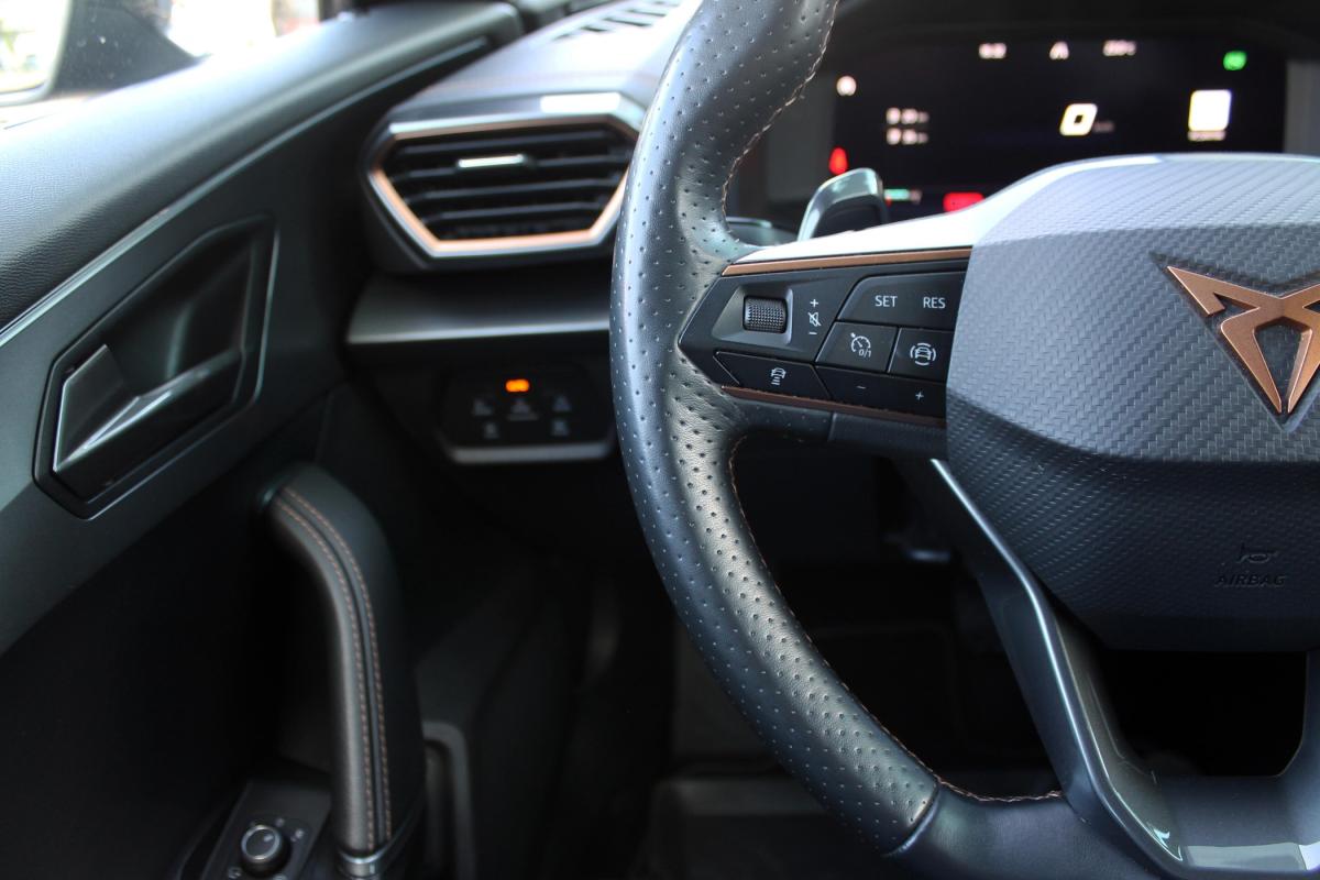 cupra-formentor-2022-hibrido-a-gasolina-1395cc