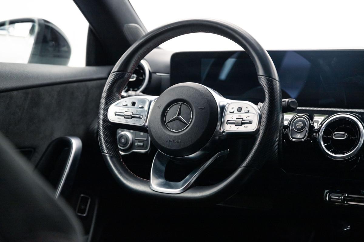 mercedes-benz-cla-2023-diesel-1950cc