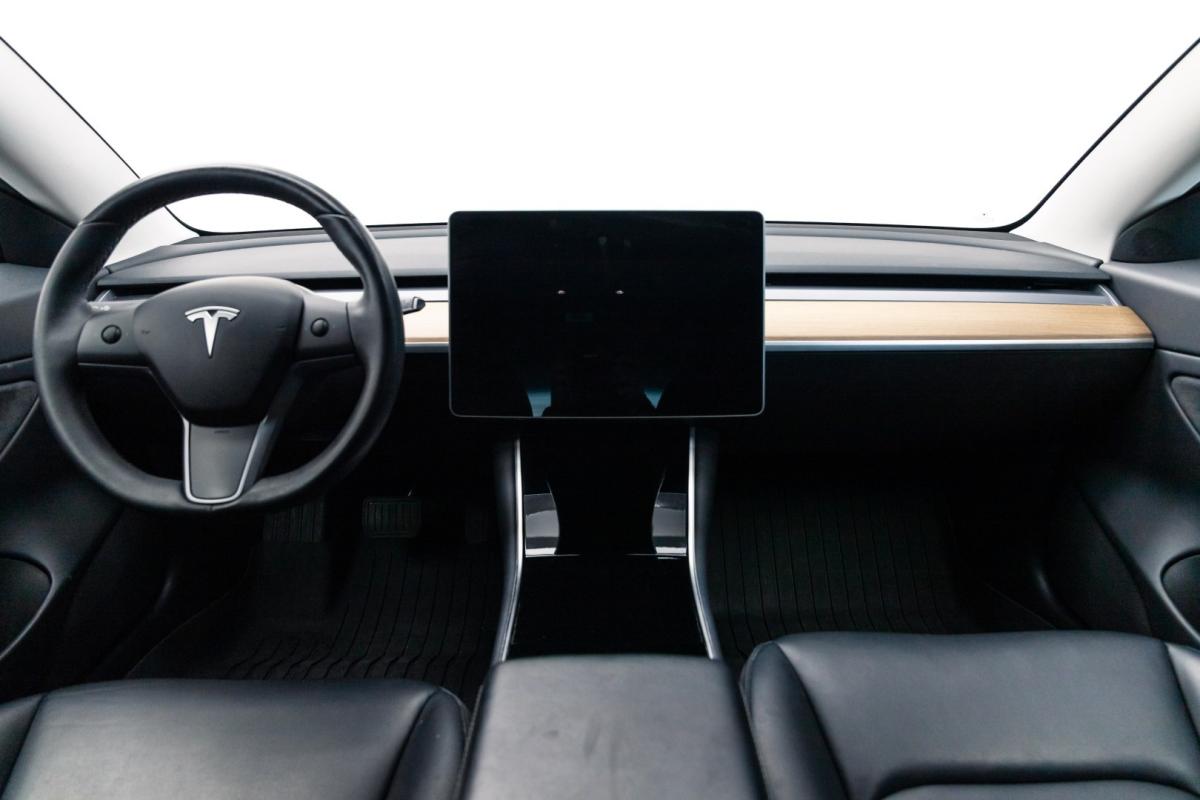tesla-model-3-2019-eletrico-0cc