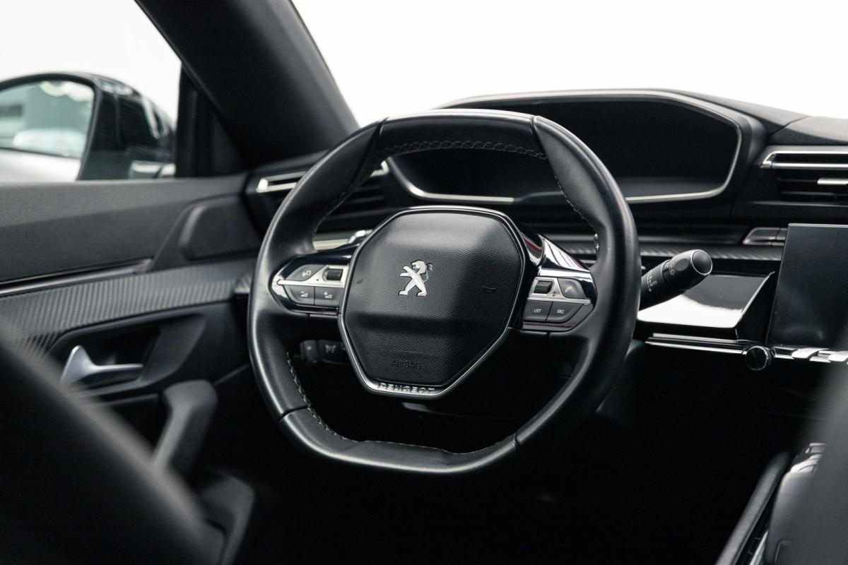peugeot-508-sw-2023-diesel-1499cc