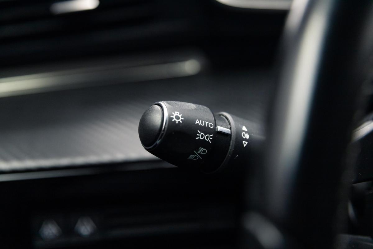 peugeot-508-sw-2023-diesel-1499cc