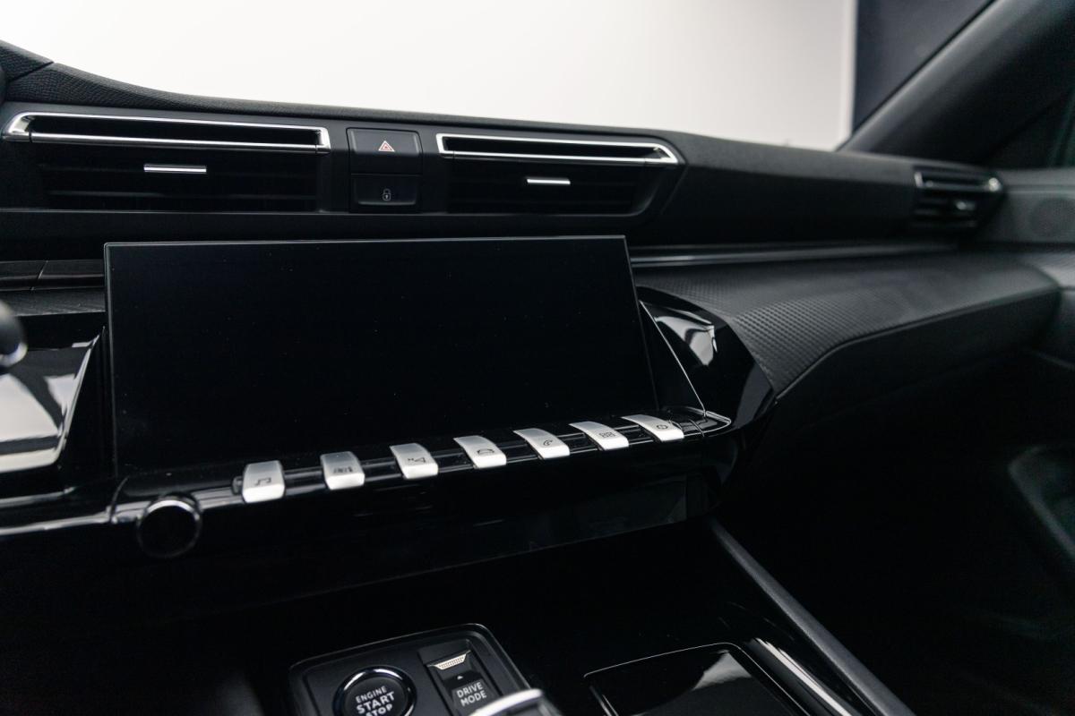 peugeot-508-sw-2023-diesel-1499cc