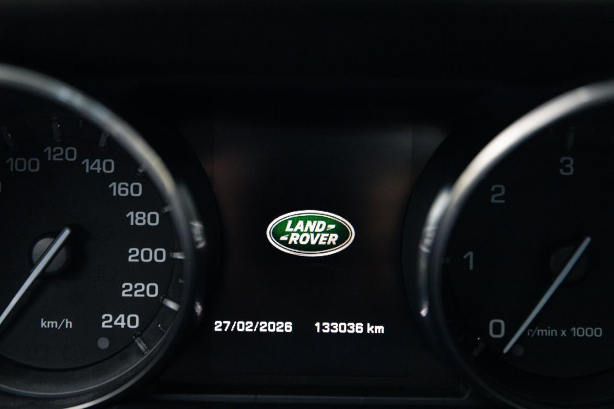 land-rover-range-rover-sport-2015-diesel-2993cc