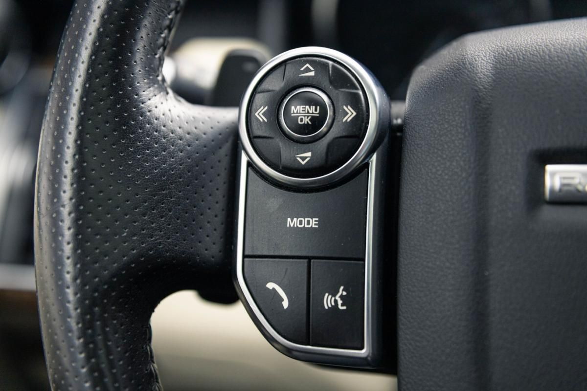 land-rover-range-rover-sport-2015-diesel-2993cc