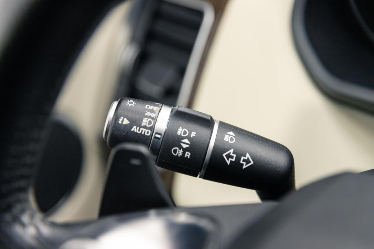land-rover-range-rover-sport-2015-diesel-2993cc