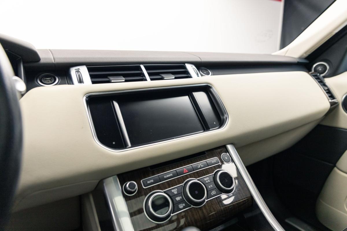 land-rover-range-rover-sport-2015-diesel-2993cc