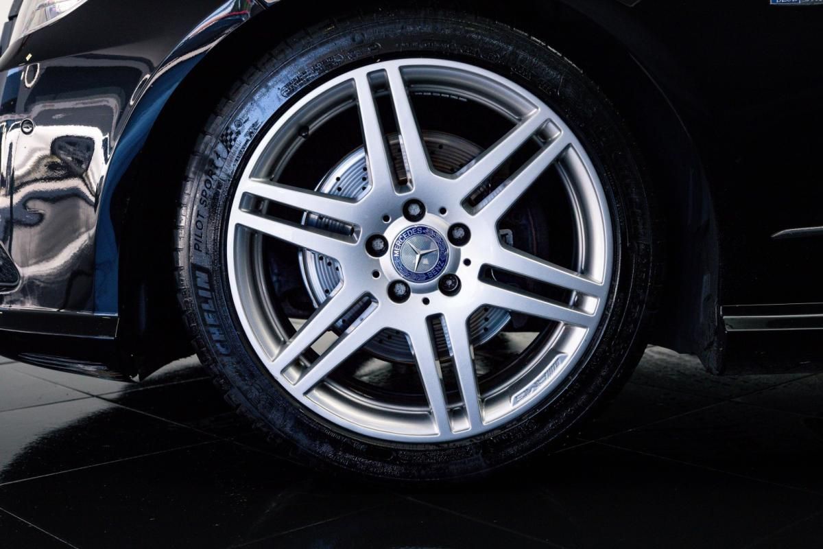 mercedes-benz-classe-e-2009-diesel-2143cc