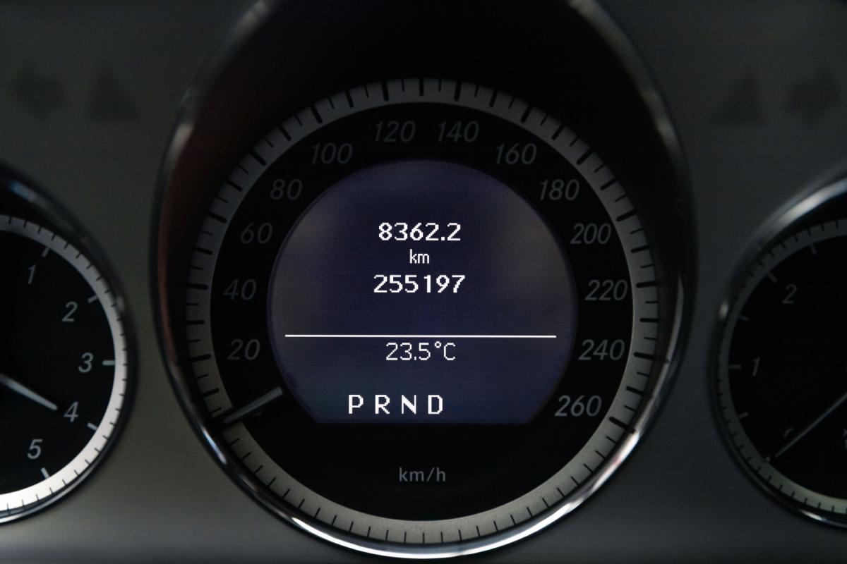 mercedes-benz-classe-e-2009-diesel-2143cc