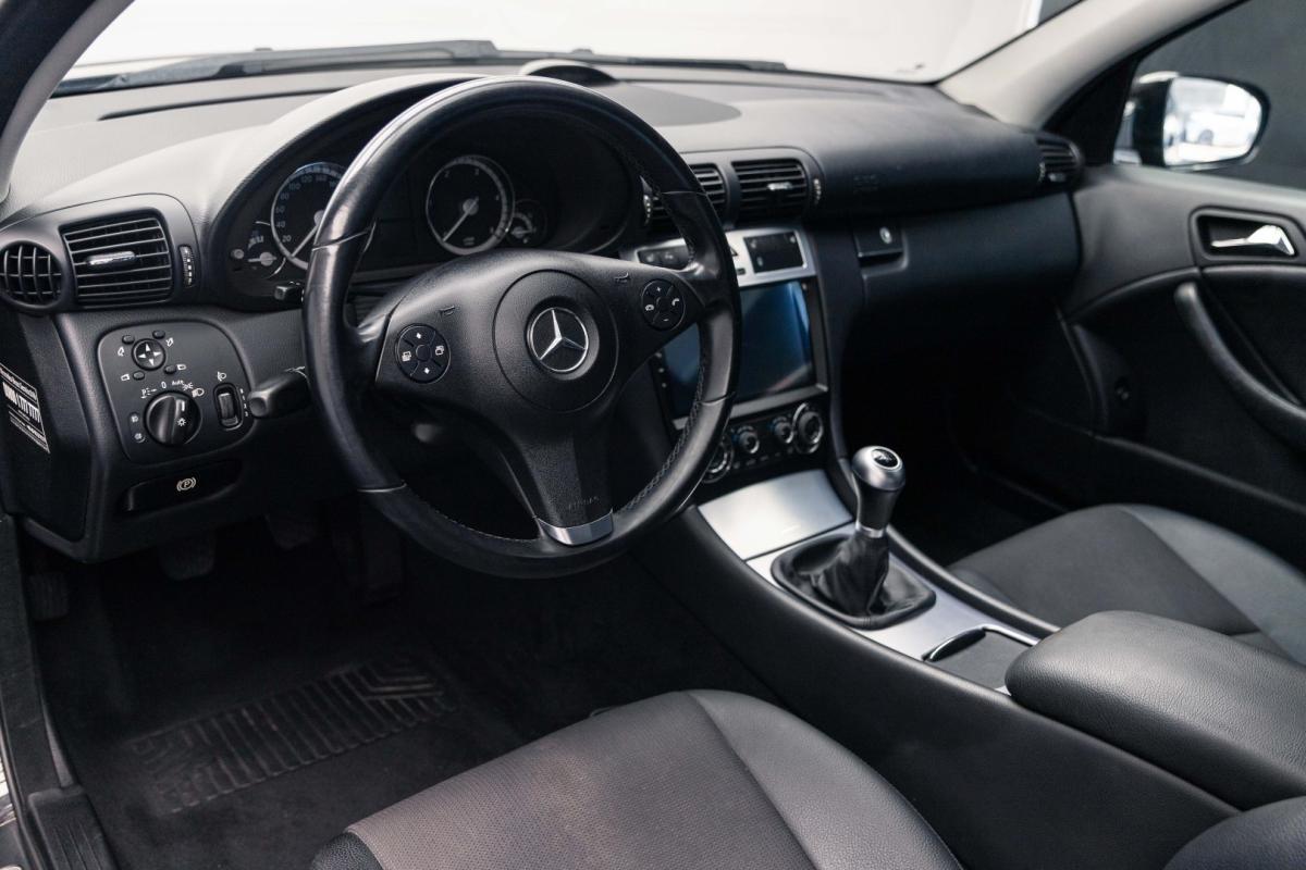 mercedes-benz-clc-2009-diesel-2148cc