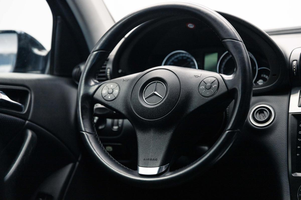 mercedes-benz-clc-2009-diesel-2148cc