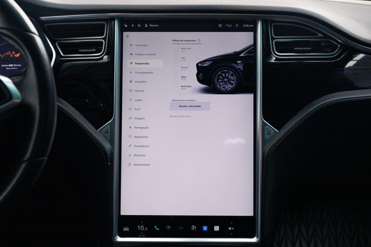 tesla-model-x-2018-eletrico-0cc