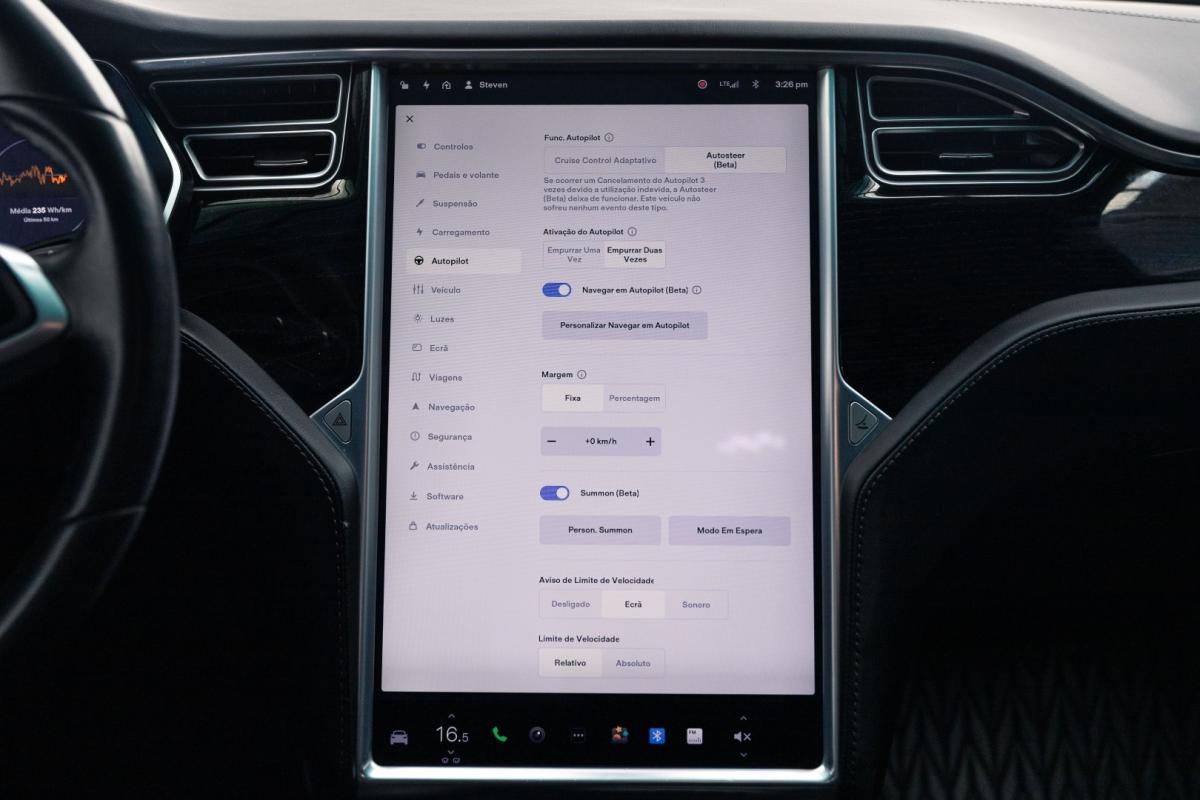 tesla-model-x-2018-eletrico-0cc